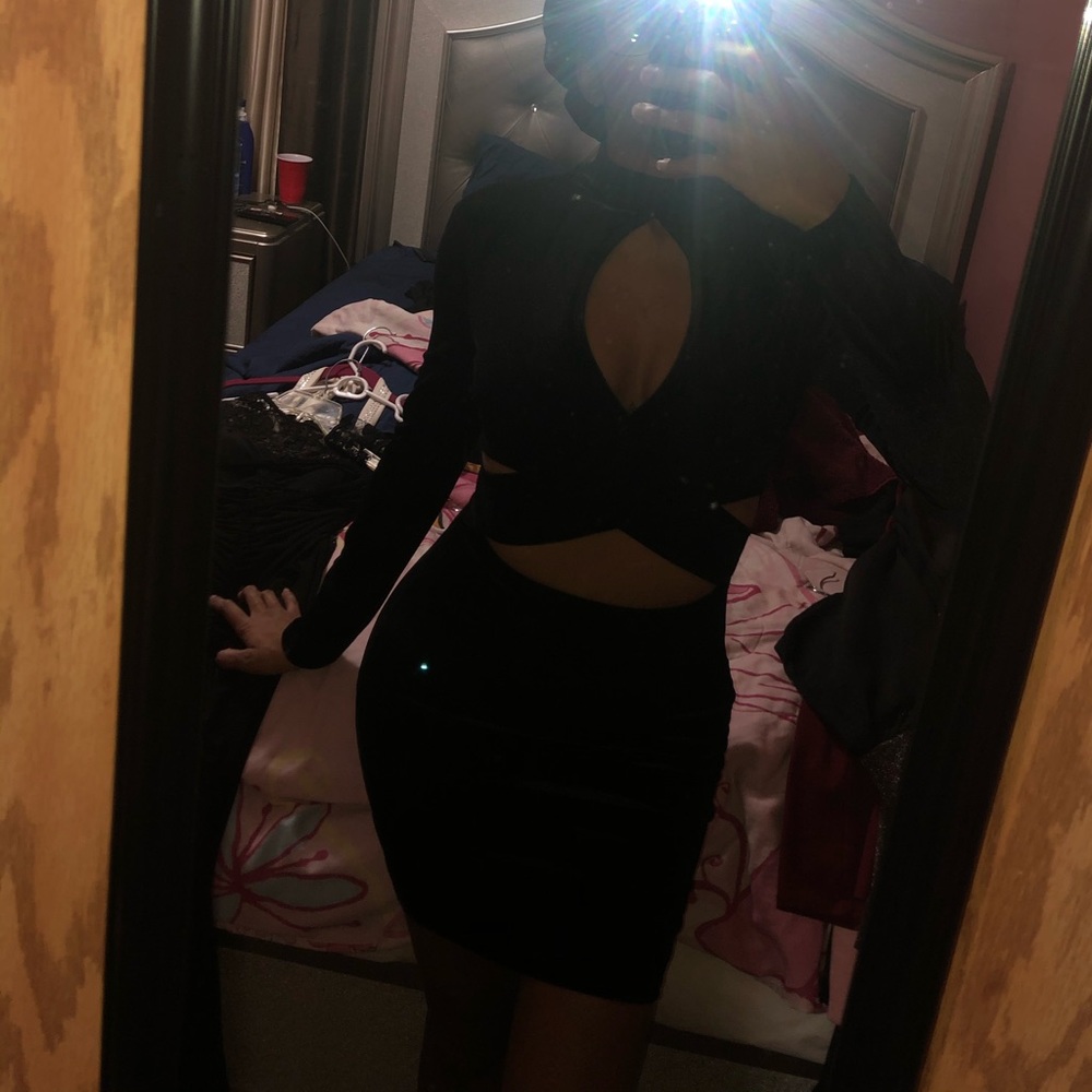 Black Velvet Party Dress